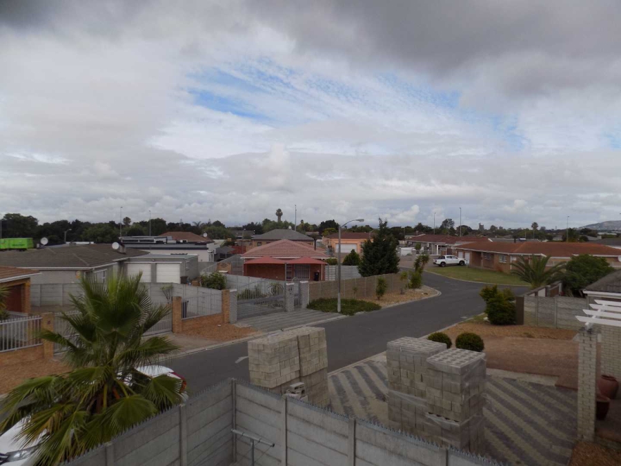 To Let 2 Bedroom Property for Rent in Kuils River Western Cape